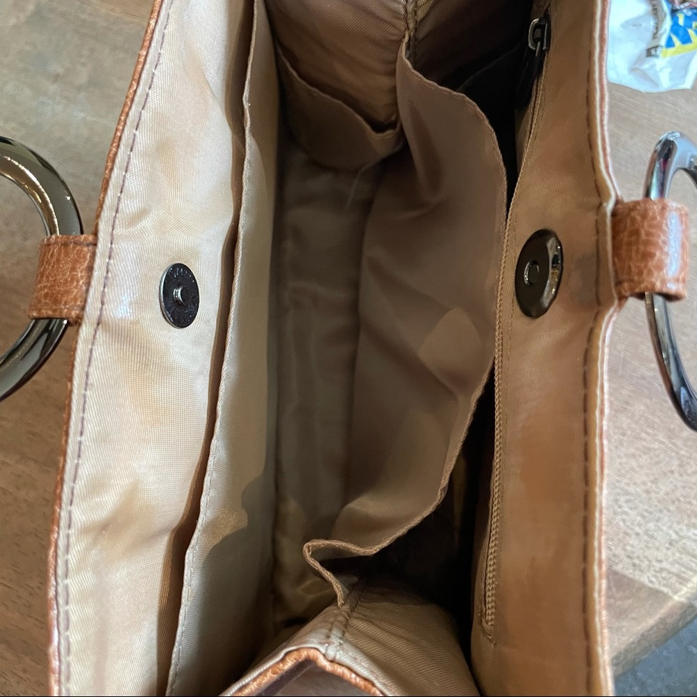 Pouchee Purse Organizer - Picture 5 of 5